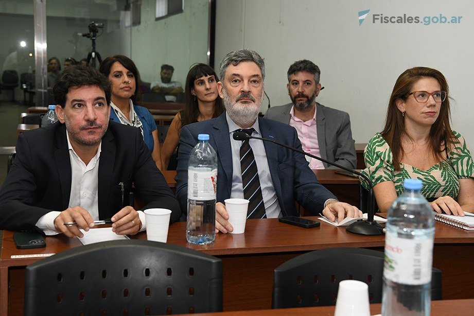Juicio por la apropiación de Donda. Fiscales de UFICANTE
