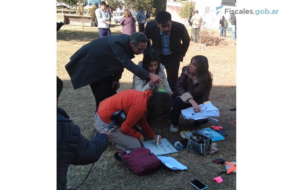 Salta. Trabajo de la Unidad de DDHH en escavación